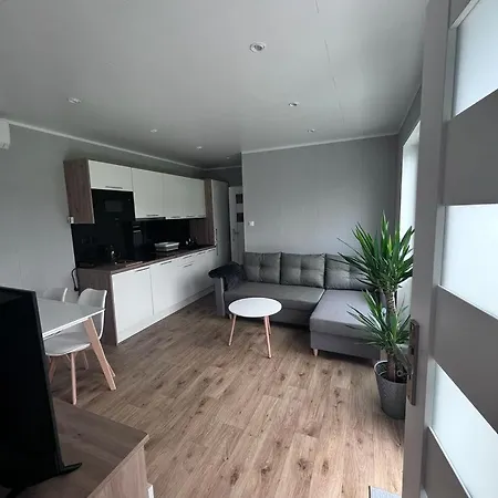 Apartamenty Holiday 아파트 다브키